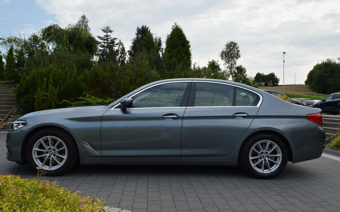 BMW Seria 5 cena 107800 przebieg: 151211, rok produkcji 2017 z Oleszyce małe 781